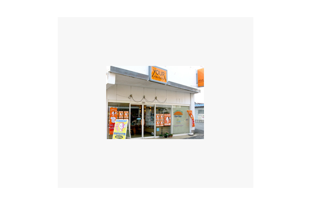 Dee Dee（ディーディー）